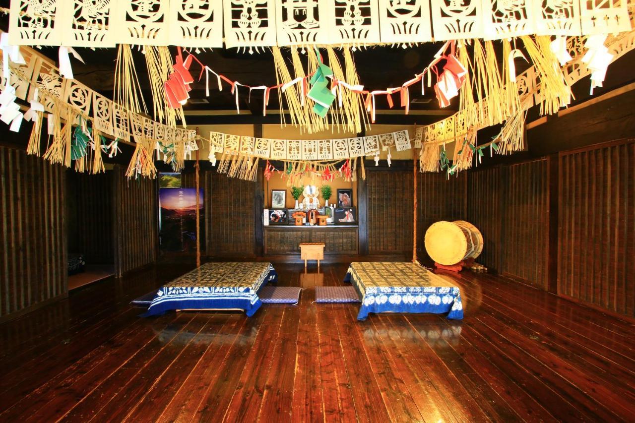 Kagura No Yakata Hotel Takachiho Buitenkant foto